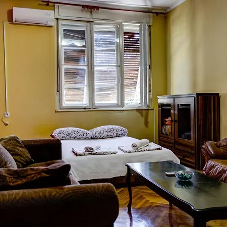 شقة Two Bedroom In City Center *